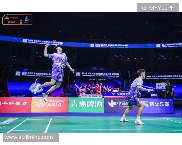 羽毛球盛宴:深入武汉羽毛球队的团队协作与默契之道 羽毛球盛宴:深入武汉羽毛球队的团队协作与默契之道